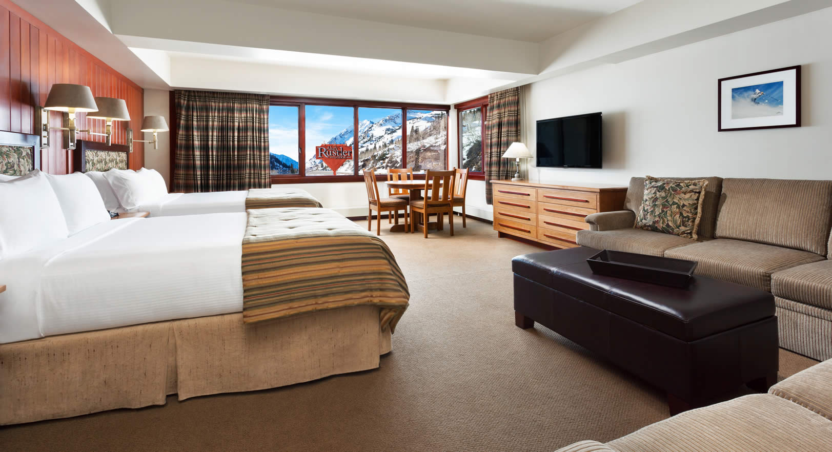 Superior Corner Two Queens