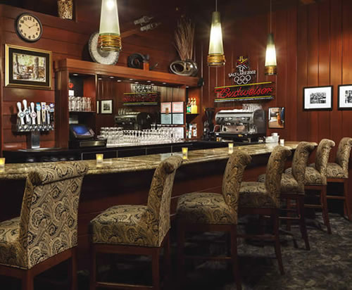 Eagle’s Nest Lounge & Bar